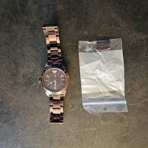 Woman's watch, bronze colour